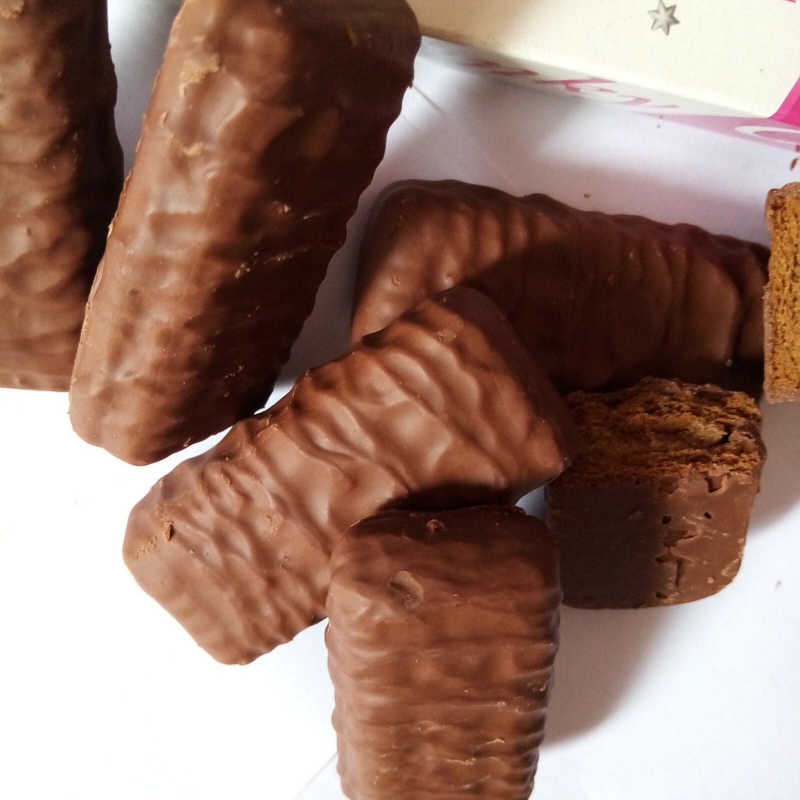 Ritzburry Moments Chunky Choc Chocolate Coated Biscuit Christmas Party Gift 360g