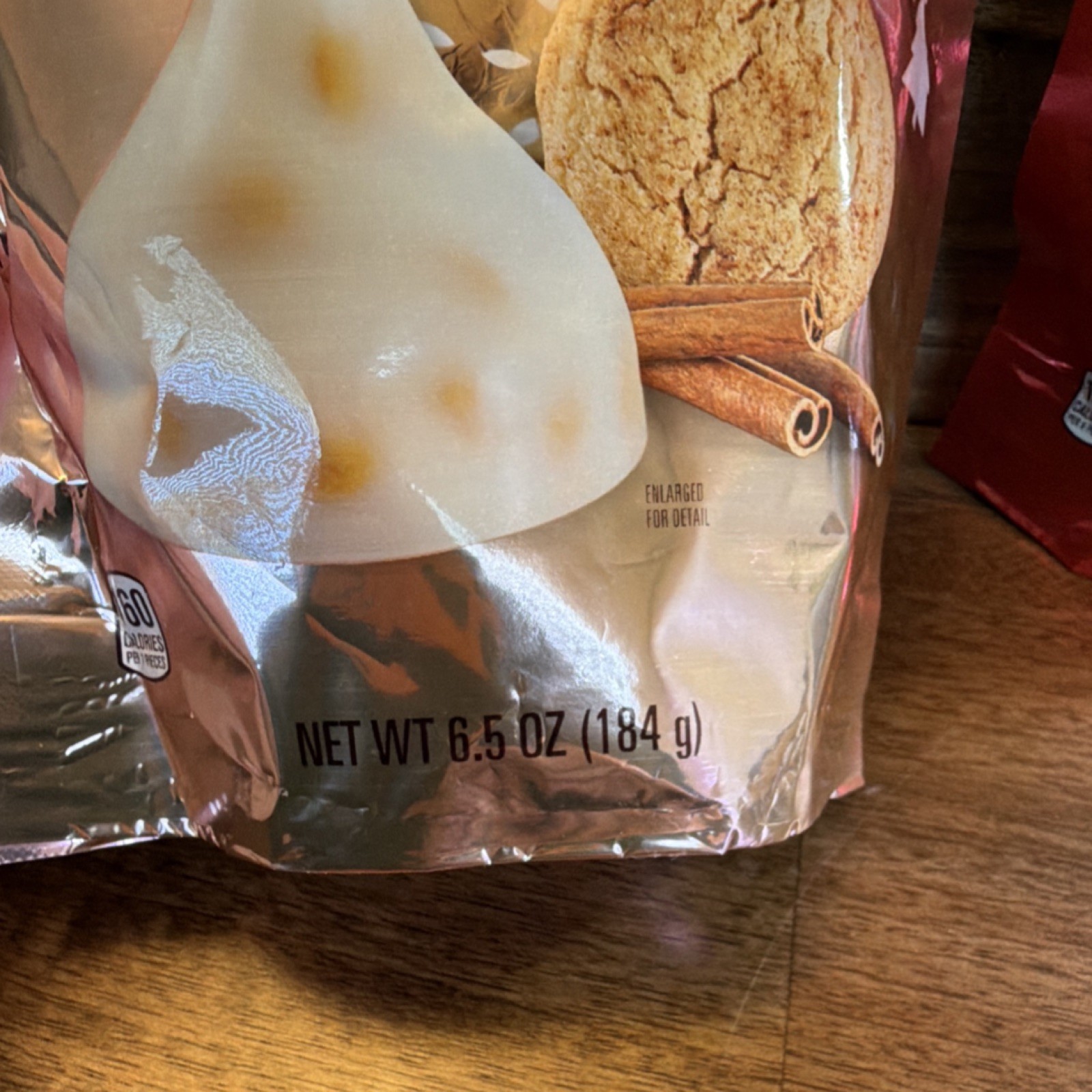 Hershey’s Holiday White Chocolate Kisses Snickerdoodle & Candy Cane 6.5oz Bag