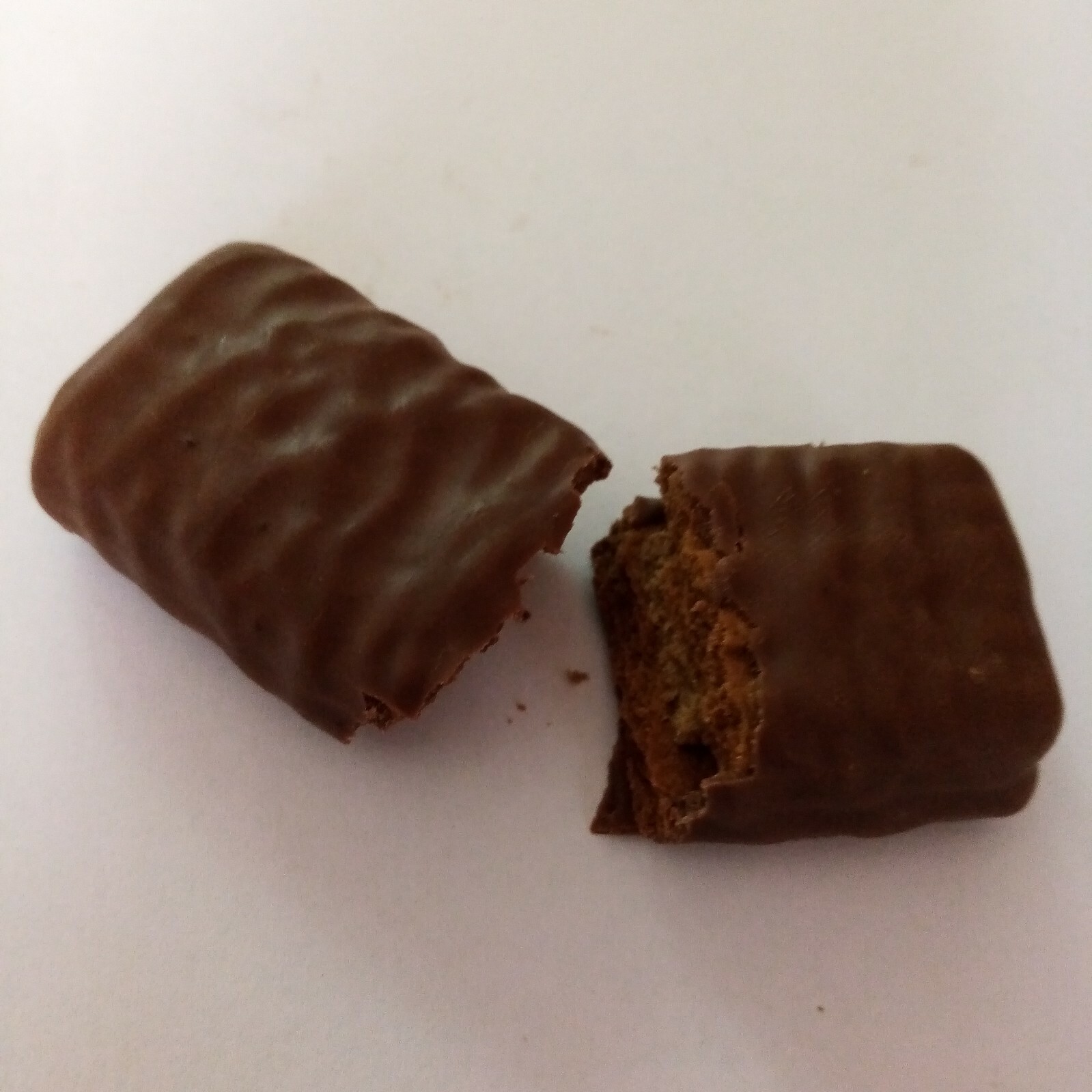 Chunky Choc Trio Chocolate Coated Biscuit Cookie Bar Candy Christmas 2 Box 60g