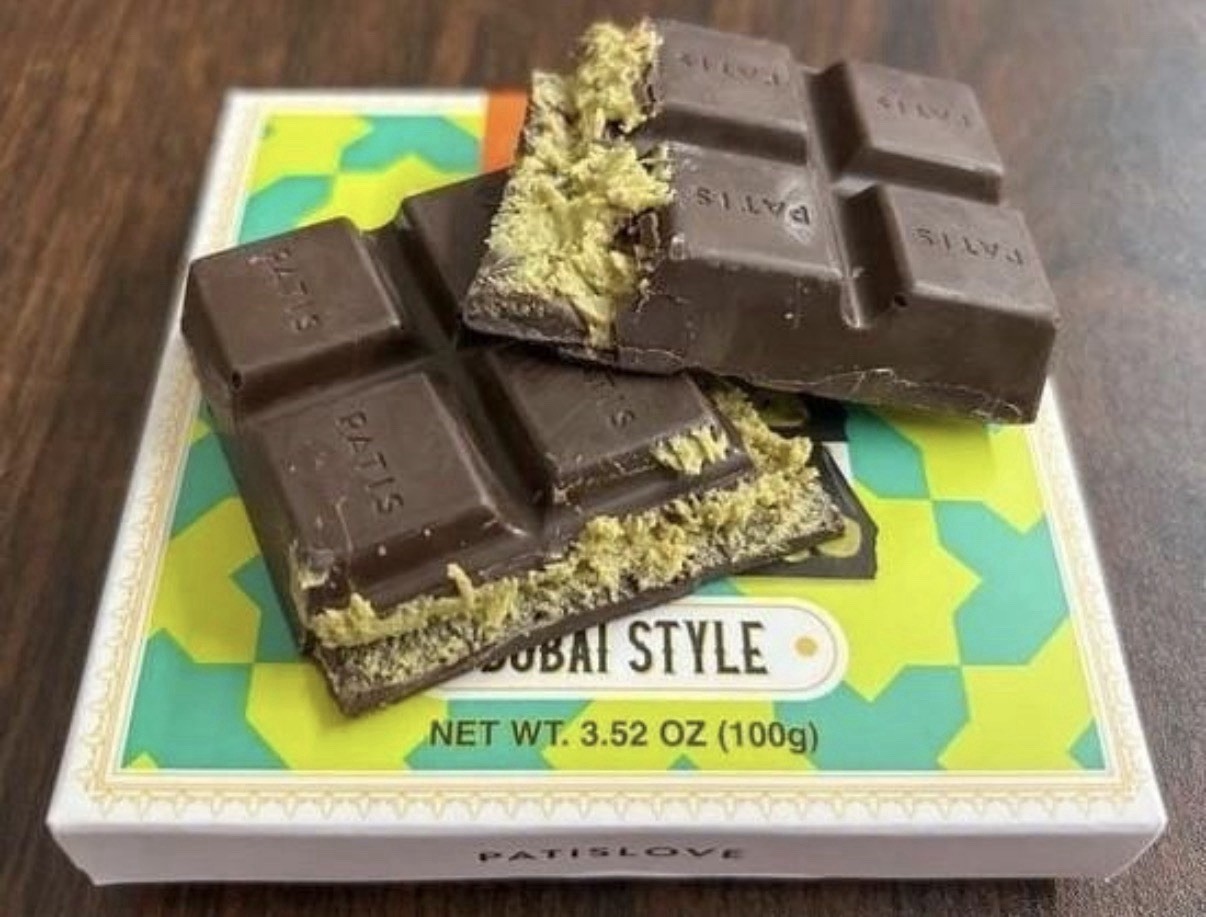 Trader Joe’s Pistachio Dark Chocolate Dubai Style PATISLOVE 3.52oz 100g (2 Pk)