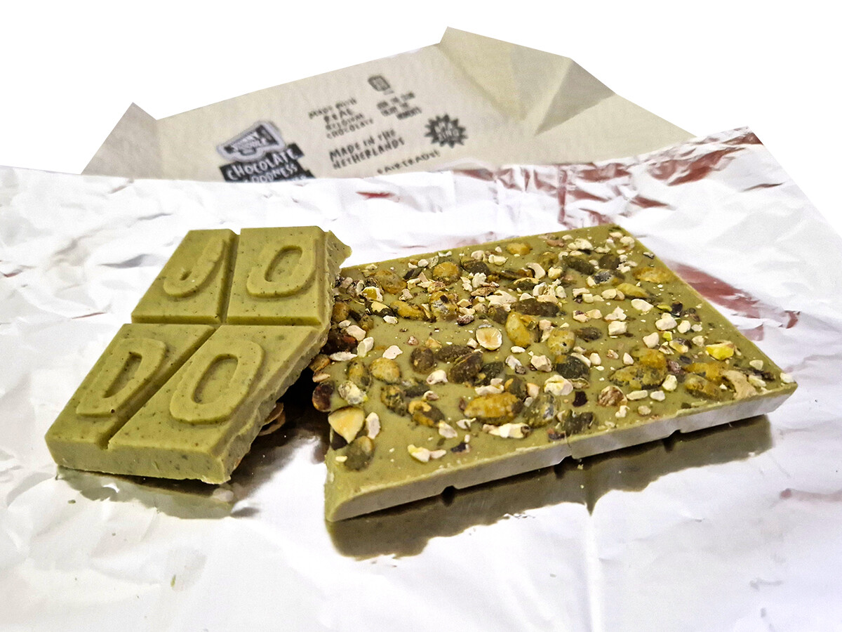 FREE SHIPPING 8x 90 till 150g Milk, Dark, White chocolate, “Johnny Doodle”