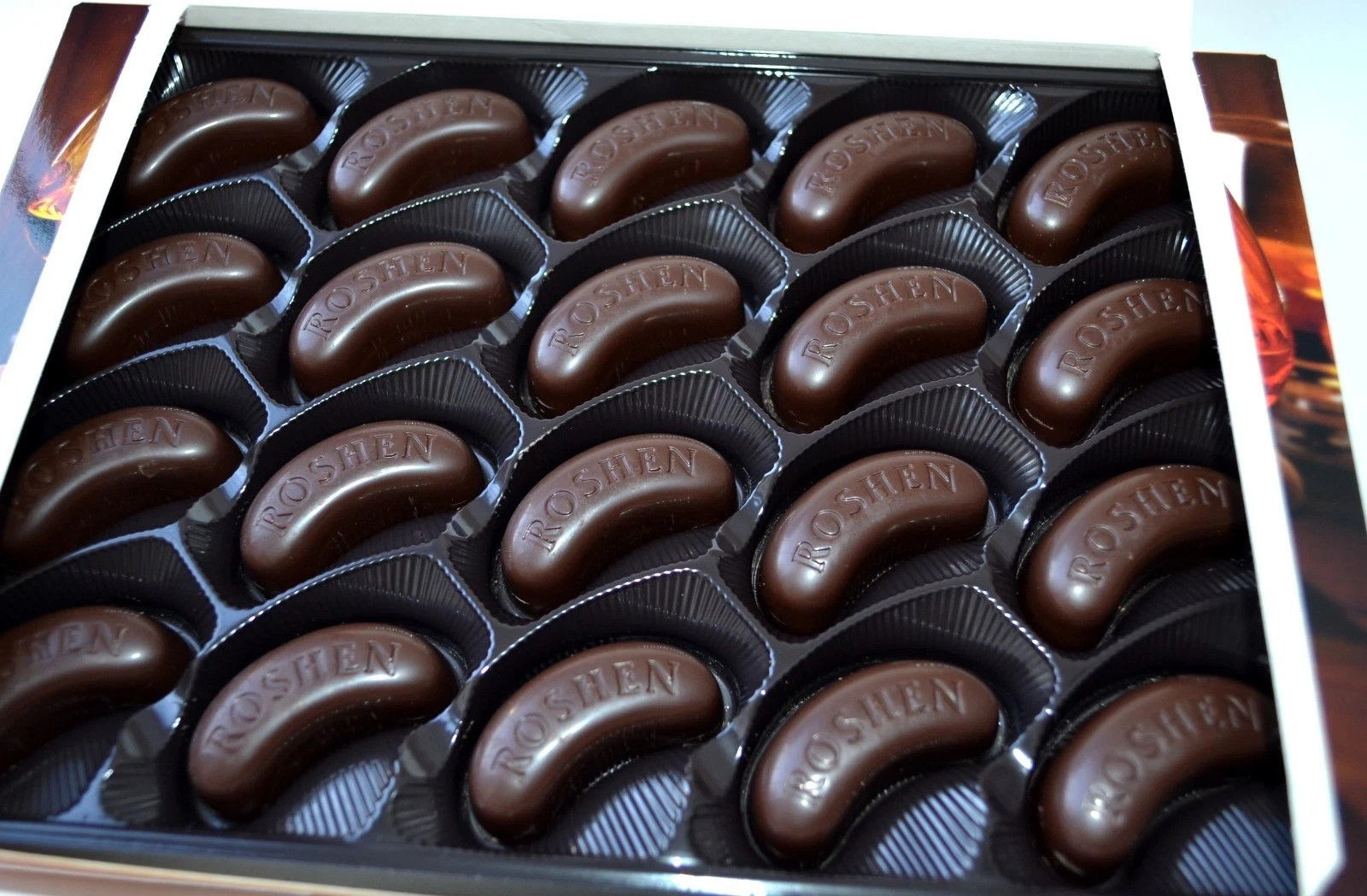 Roshen Shooters Rum Brandy Whiskey Cherry Liqueur Filled Chocolate Candies 150g
