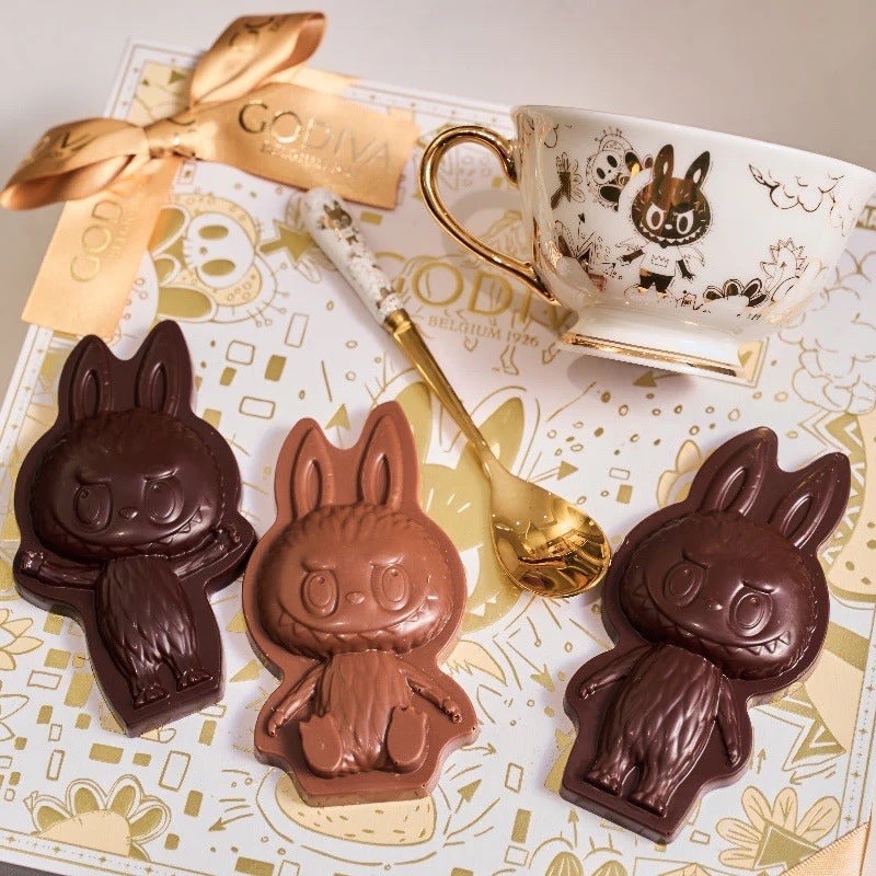 USA Only – Limited Godiva x Labubu Chocolate Gift Set with Ceramic Cup and Spoon