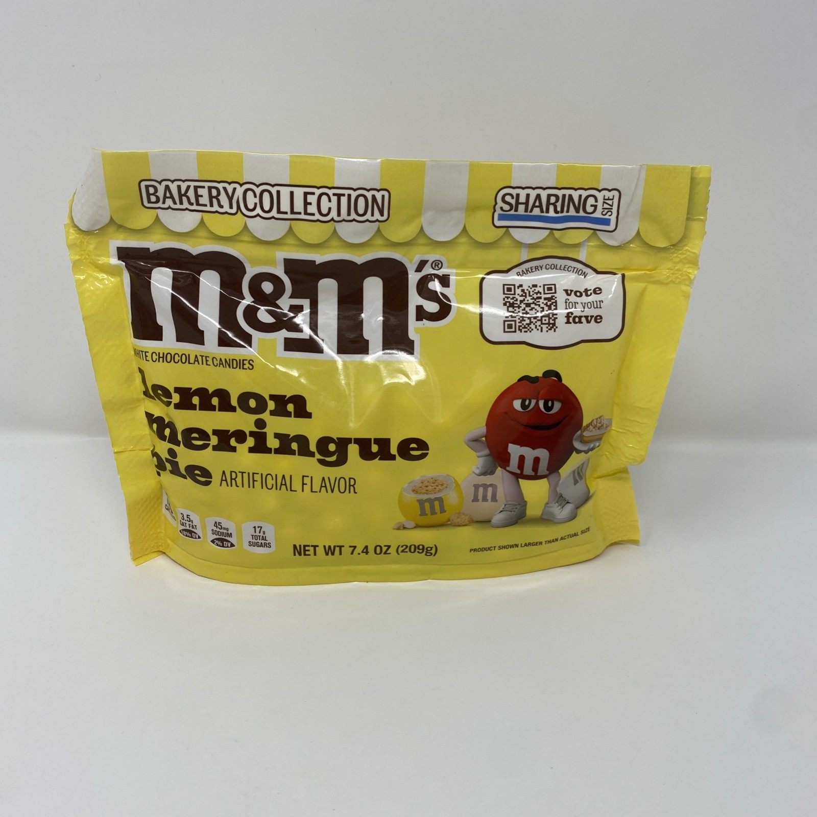 New Limited Edition Bakery M&M Lemon Meringue Pie Chocolate Candies Share 7.4 Oz