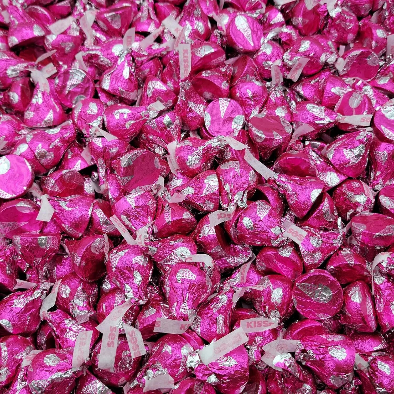 HERSHEY’S Kisses Strawberry Ice Cream Cone Crème & Cookies Candy (5 Pounds)