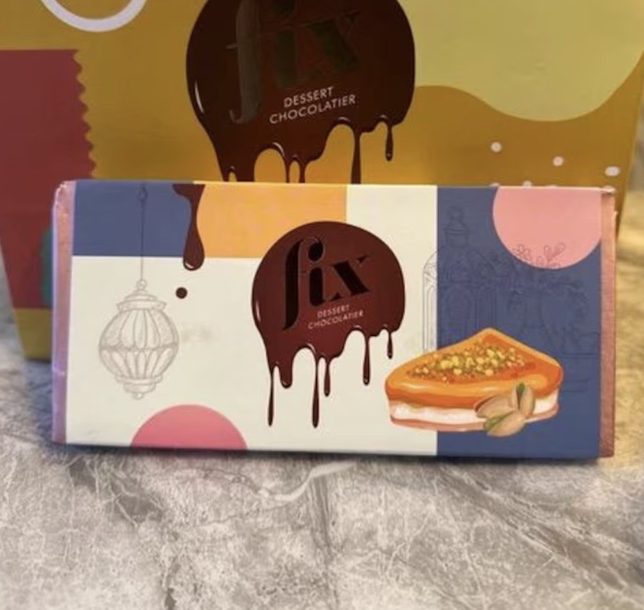 Dubai Chocolate bar with pistachio filling, Fix Dessert Chocolatier original