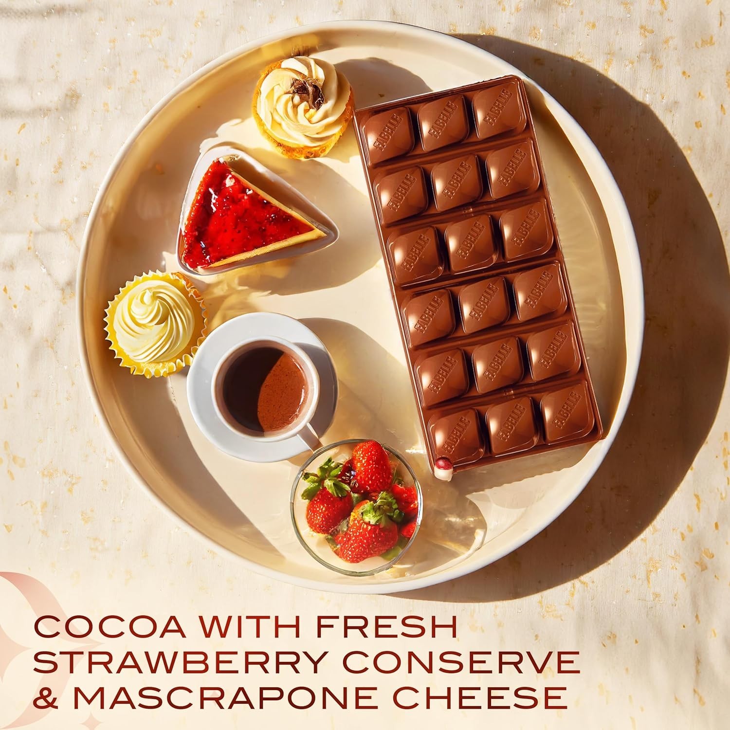 Fabelle Strawberry Cheesecake – Luxury Handcrafted Chocolate Bars Centre 131g