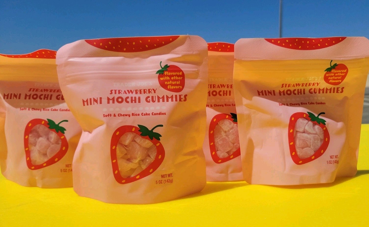 4 Pack Trader Joe’s Strawberry Mini Mochi Gummies 5 Oz Each Gummy Fruit RARE
