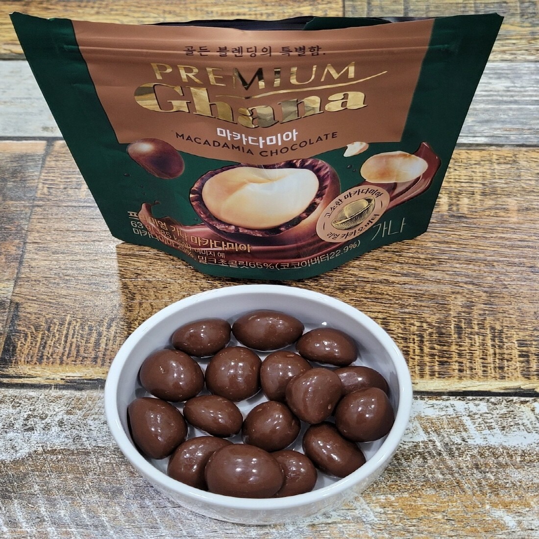5 Packs Lotte Ghana Premium Macadamia Milk Chocolate Snack Dessert 63g K-Food