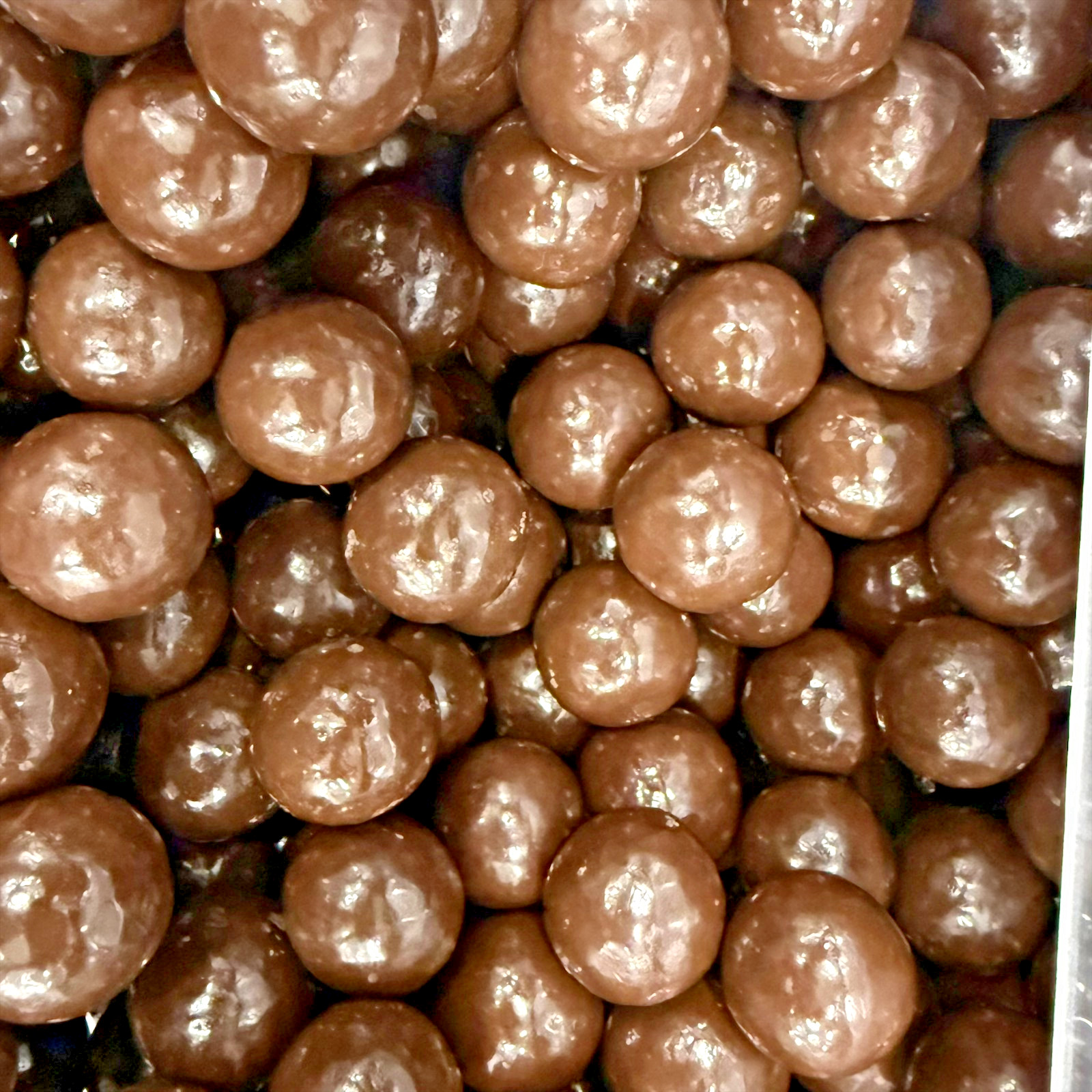 2 LB MILK CHOCOLATE PEAANUT BUTTER MALT. BALLS
