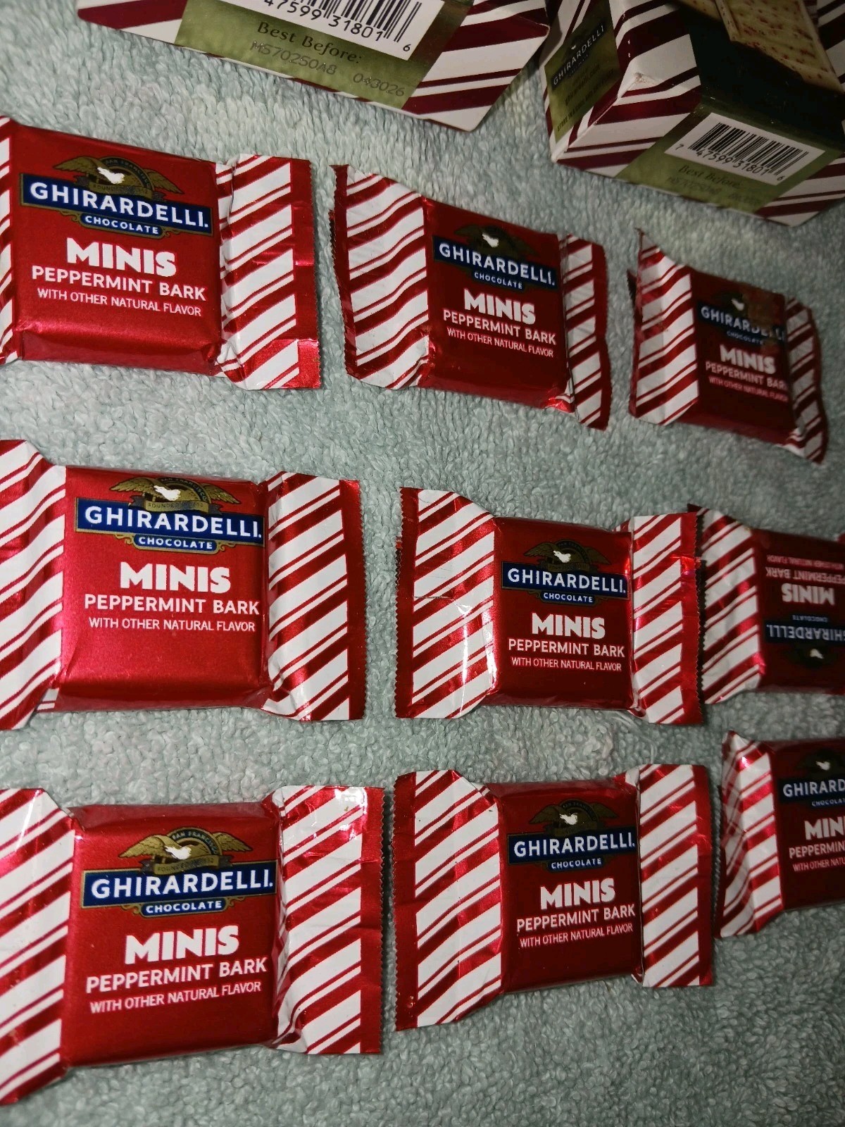 2x Limited Edition Ghirardelli Chocolate Peppermint Bark & 9 Mini Bars. Sealed.