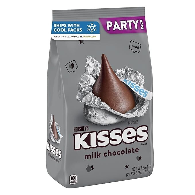 HERSHEYS KISSES Milk Chocolate Candy Party pack 35.8 oz Bag
