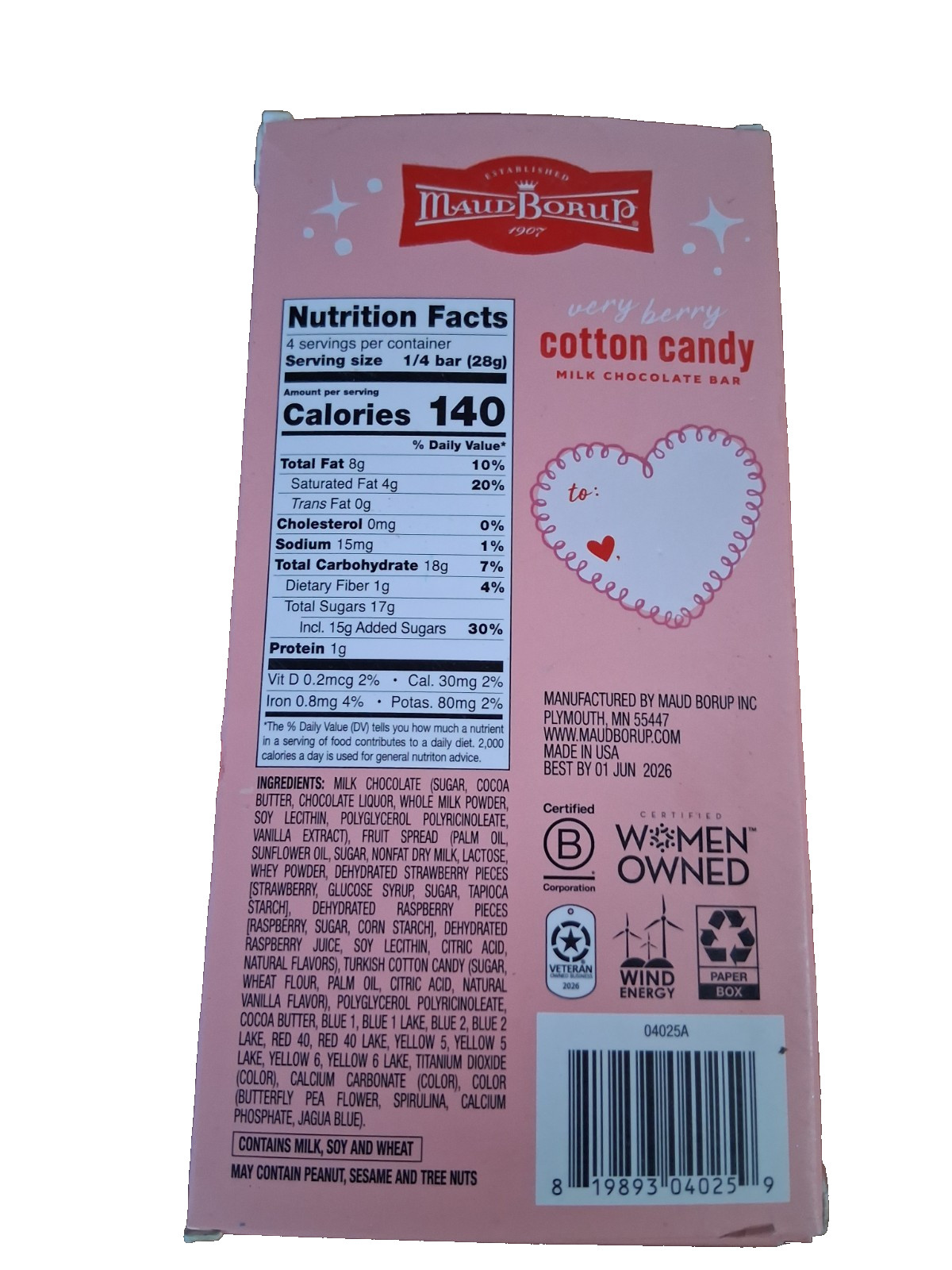 Maud Borup very berry cotton candy milk chocolate bar