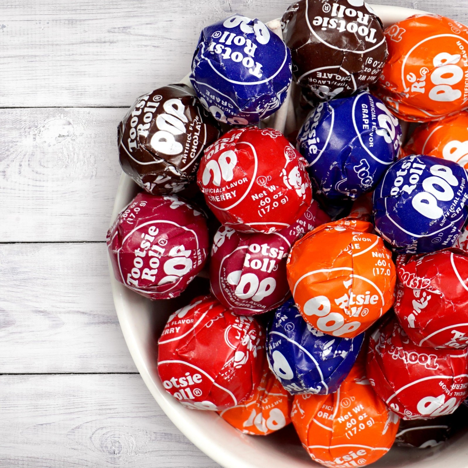 Chocolate Center Tootsie Roll Pops 5lb Bulk Bag – 110 Count Assorted Fruit Flavo