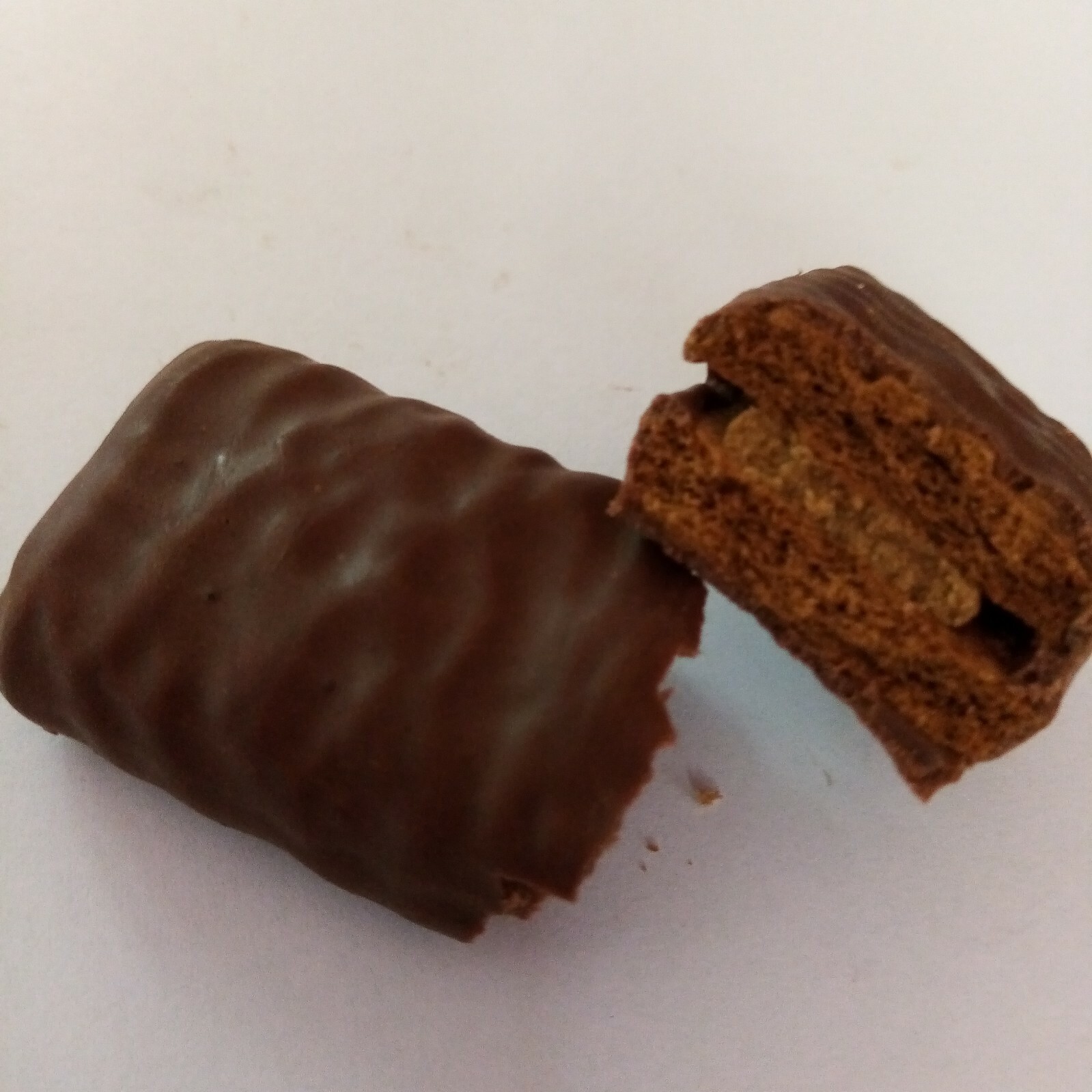 Chunky Choc Trio Chocolate Coated Biscuit Cookie Bar Candy Christmas 2 Box 60g