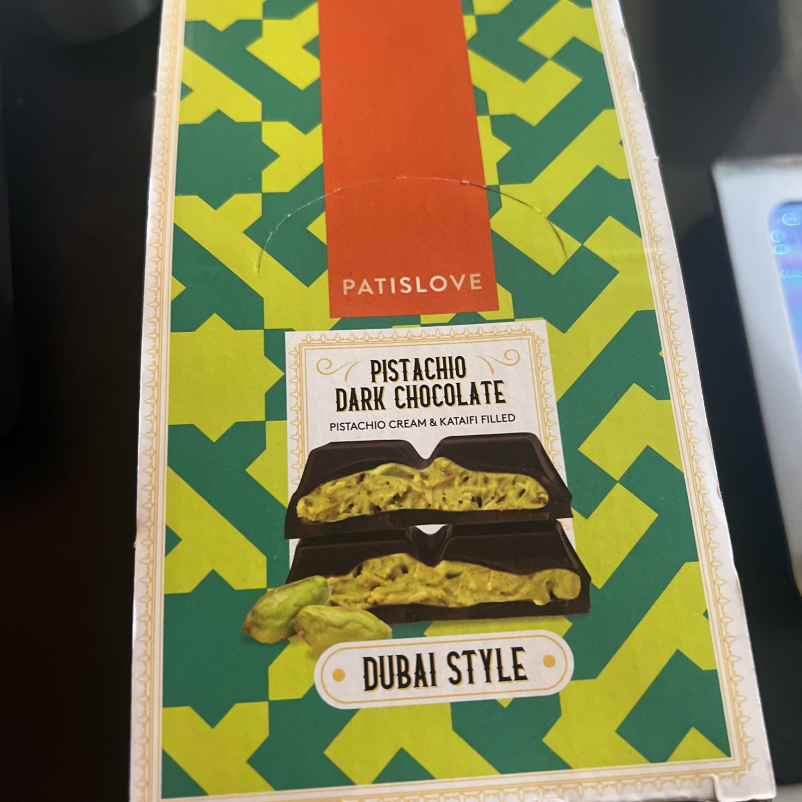 12 Pack Trader Joe’s Patislove Dubai Style Pistachio Dark Chocolate 3.52 Oz/Bar