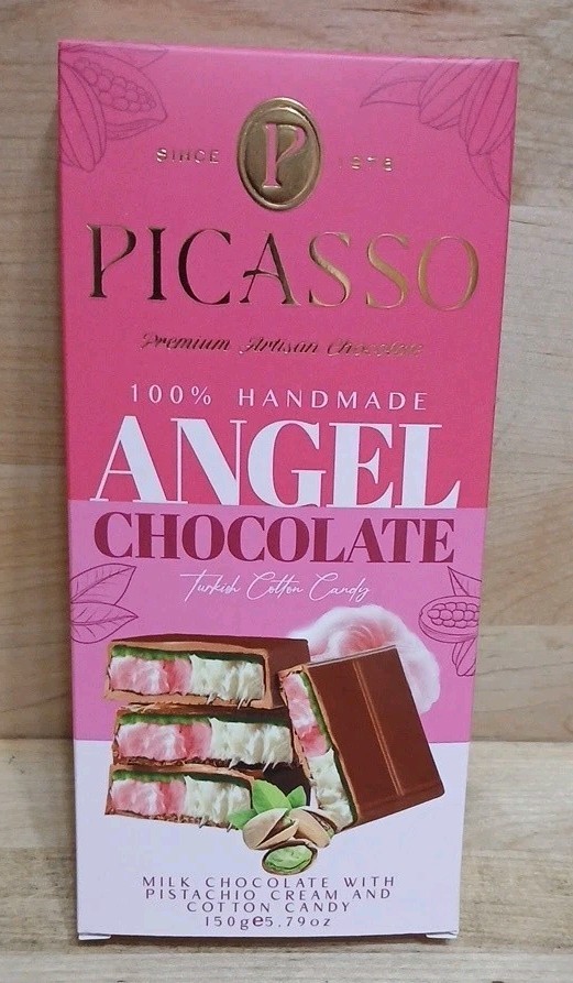 Dubai PICASSO: Chocolate Bar Angel Hair w/ Turkish Cotton Candy Pistachio Cream