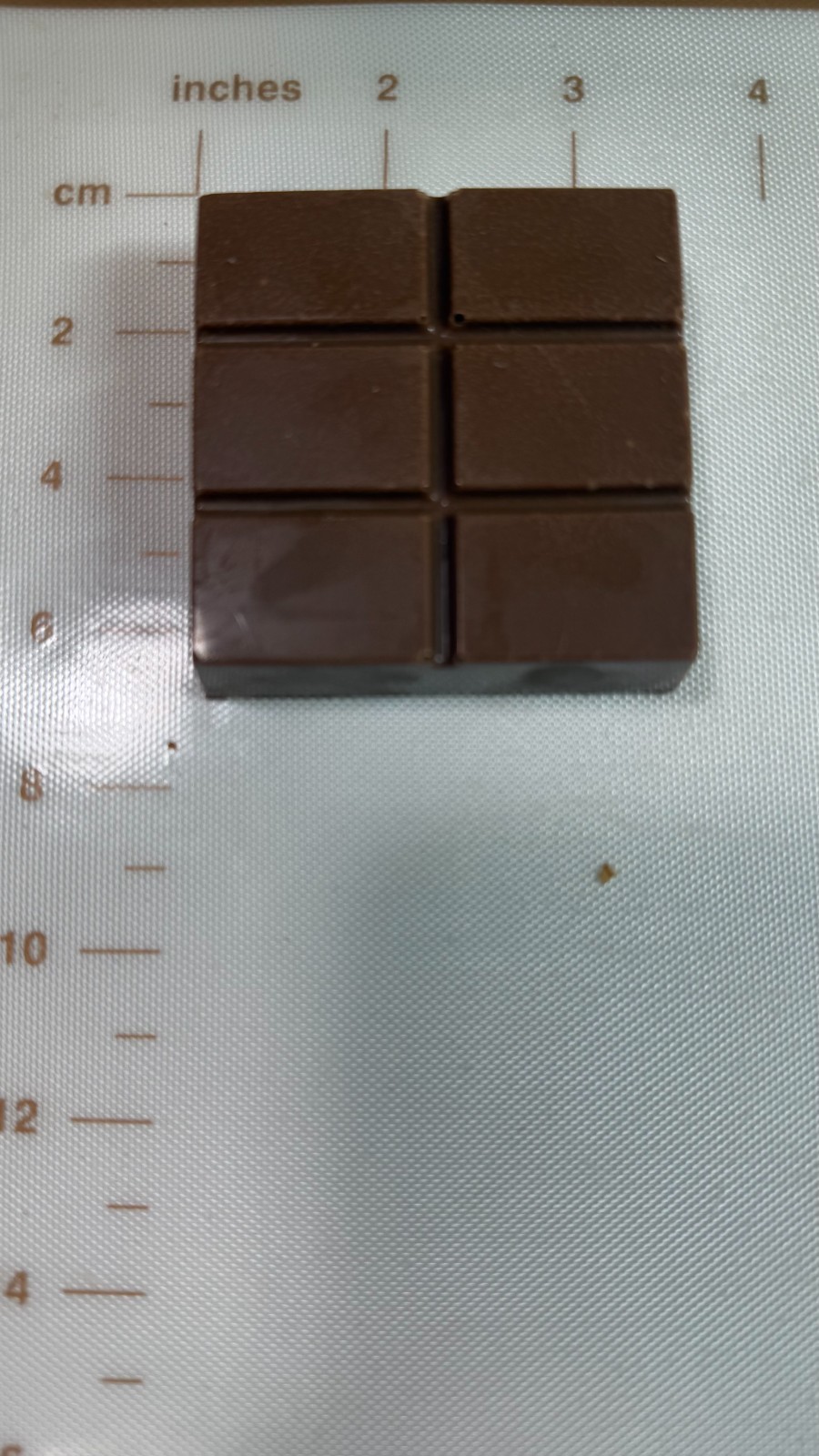 Milk Chocolate square Dubai filling Artisanal Crunchy Pistachios handmade 65g.