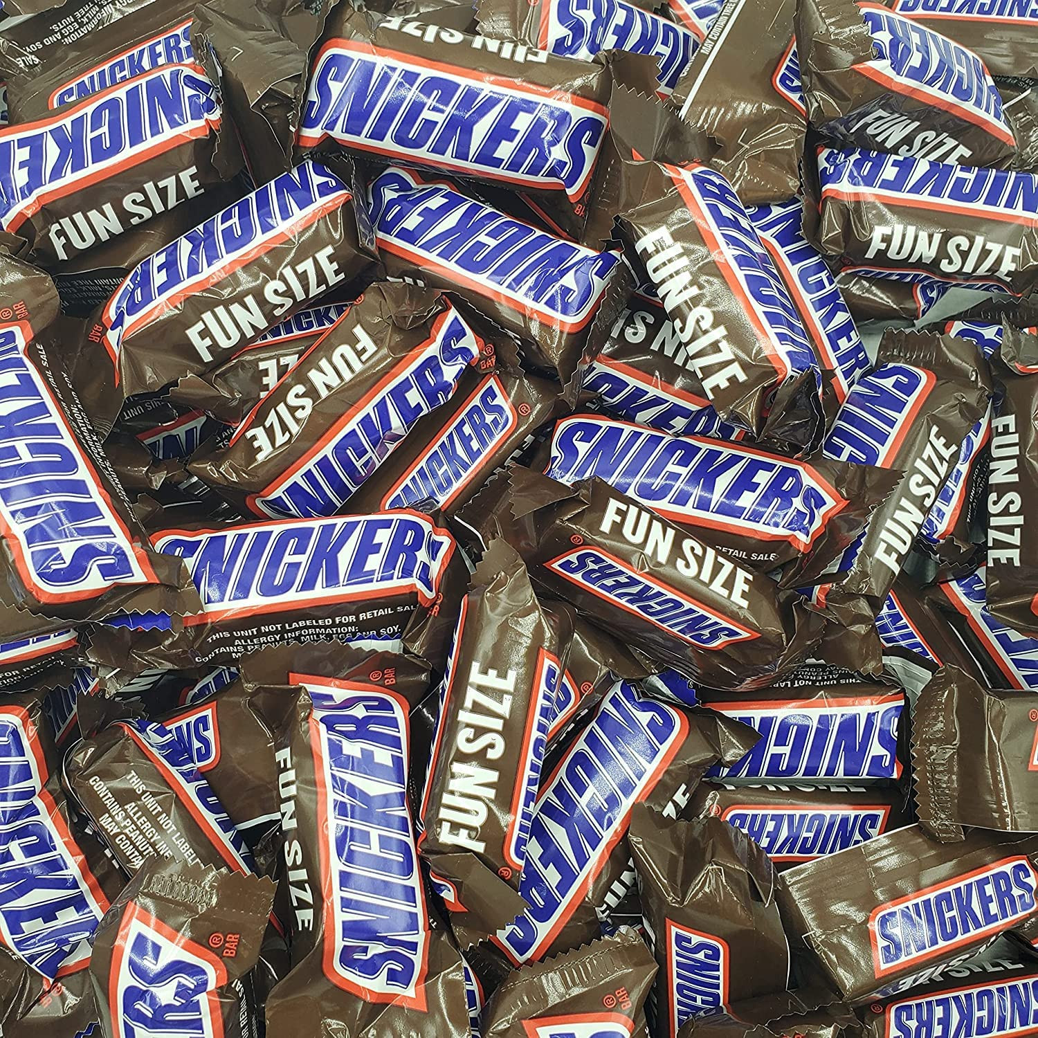 SNICKERS Milk Chocolate, Fun Size Candy Bars – Individually Wrapped (2 Pounds)