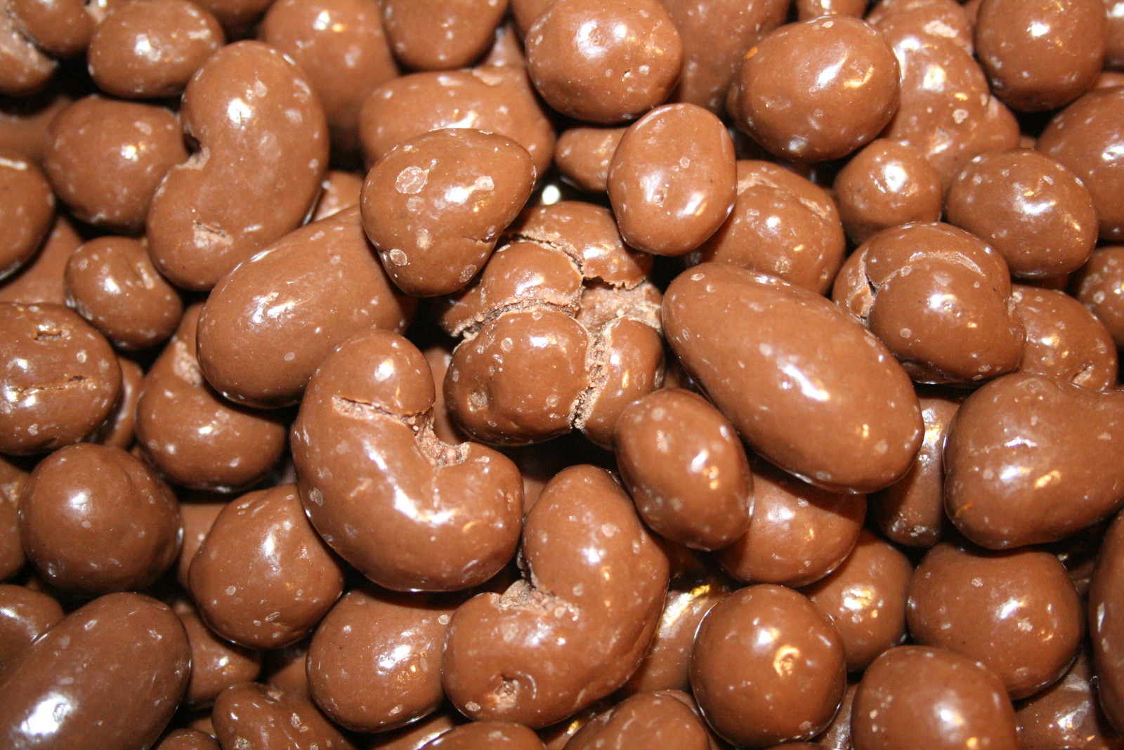 MILK CHOCOLATE BRIDGE MIX, 1.5LB