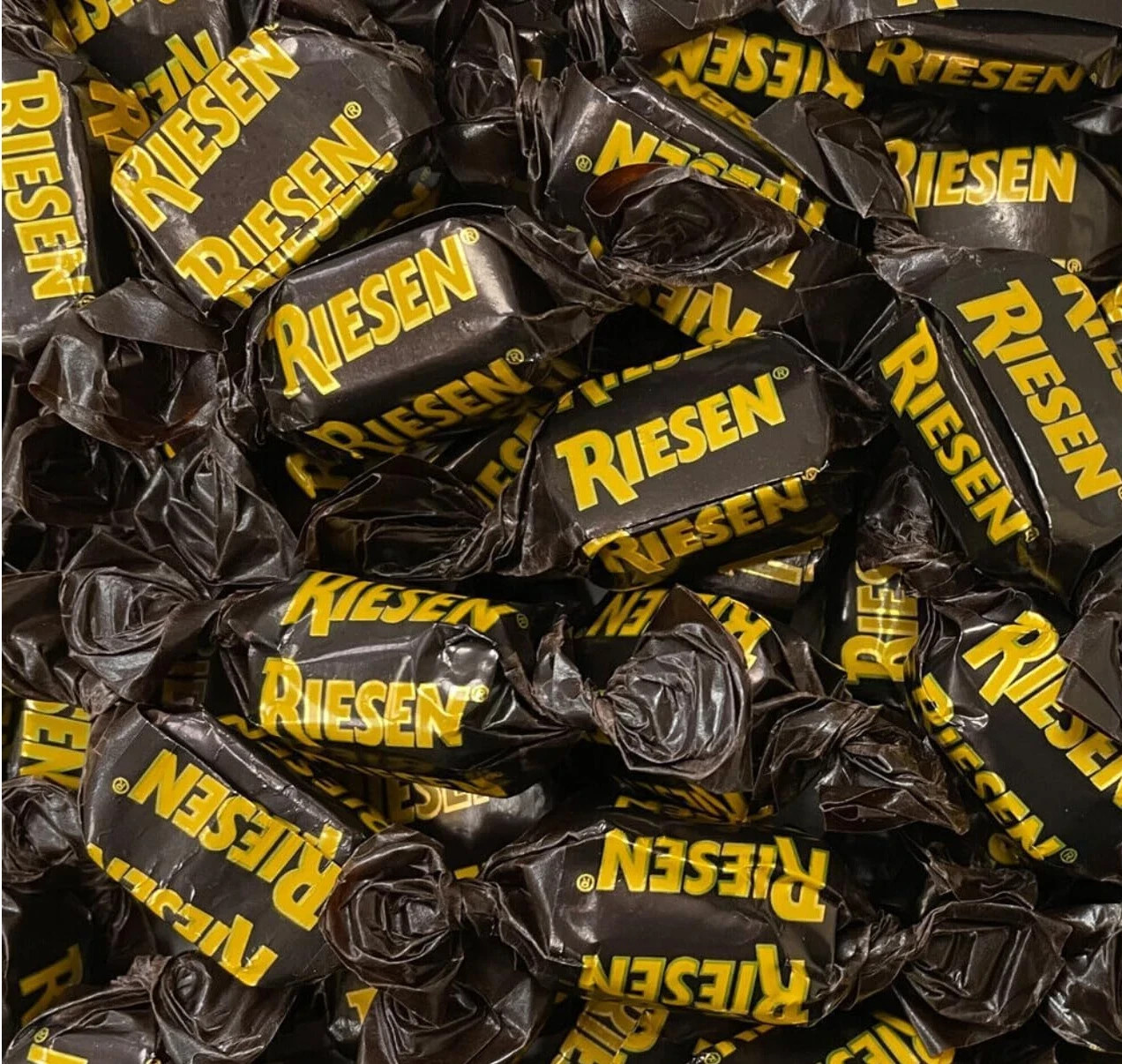 RIESEN Chewy Caramel Covered in Rich European Chocolate Bulk Candy (4 Pounds)