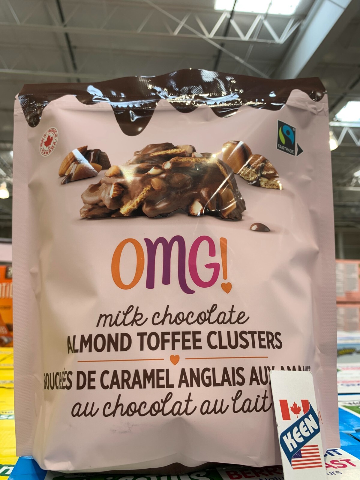 AiWaWa CA, OMG! Milk Chocolate Almond Toffee Clusters, 680g