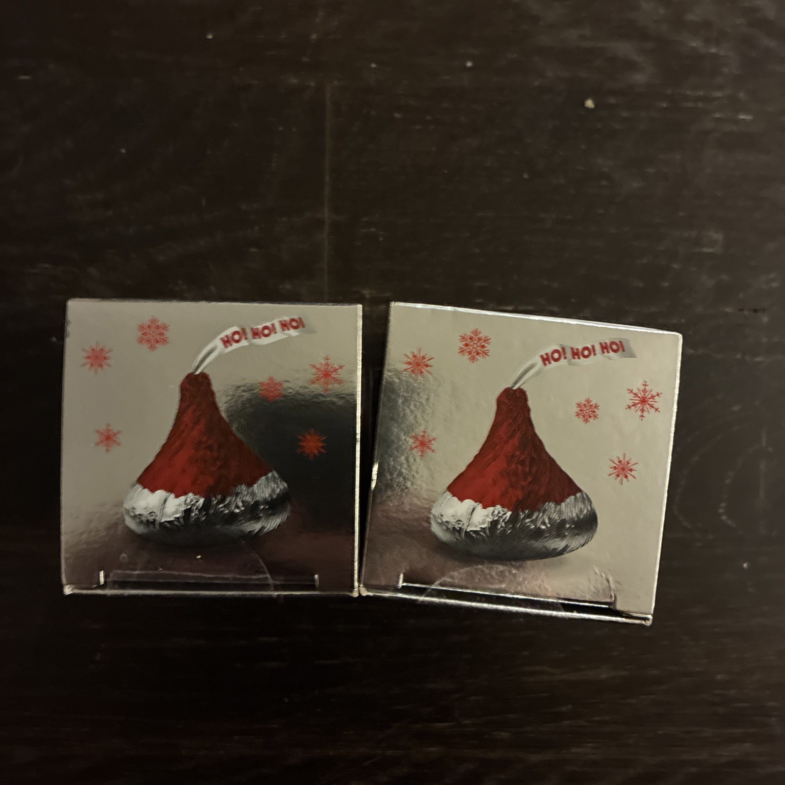 Hershey’s Kisses Christmas Santa Hat Solid Milk Chocolate – Pack of 2-1.45 oz