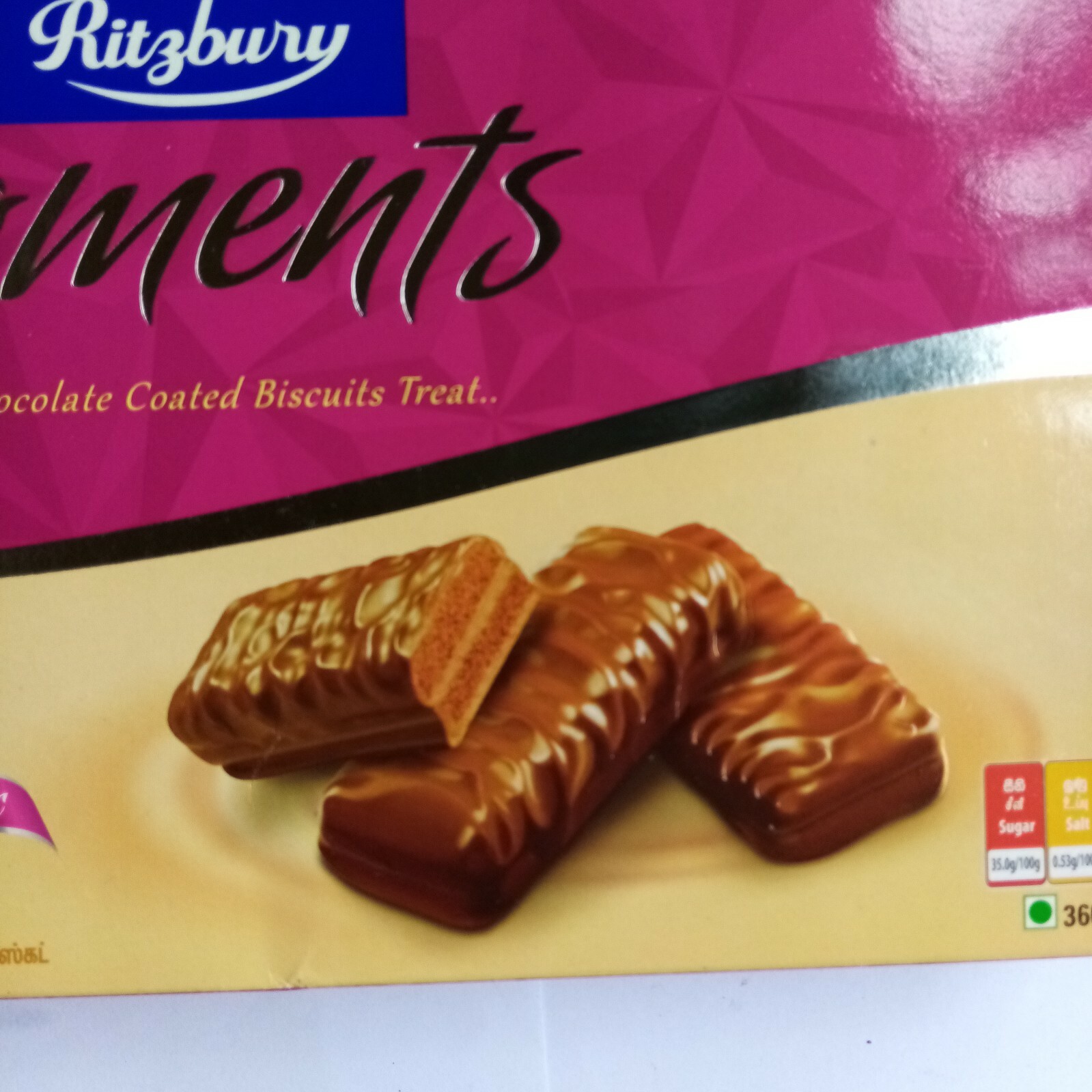 Ritzburry Moments Chunky Choc Chocolate Coated Biscuit Christmas Party Gift 360g
