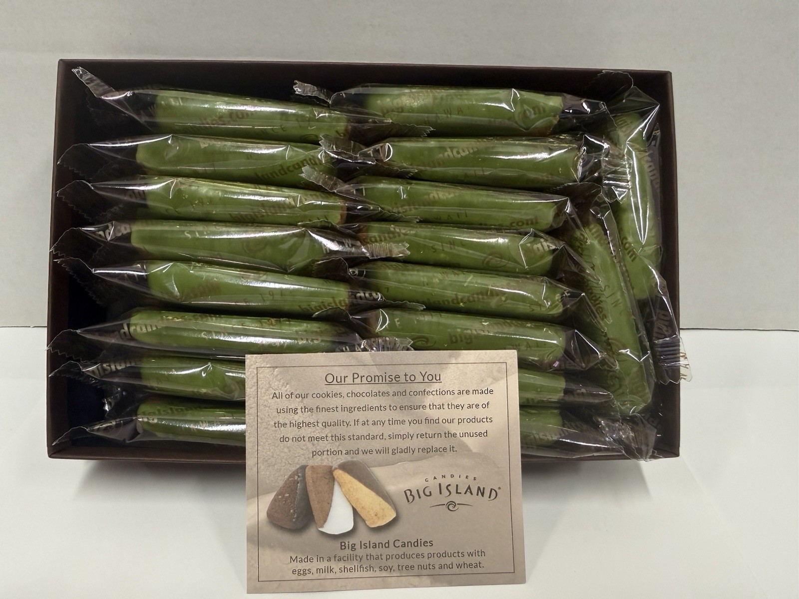 Big Island Candies Green Tea Dipped Macadamia Nut Shortbread Cookies 9.5oz Box