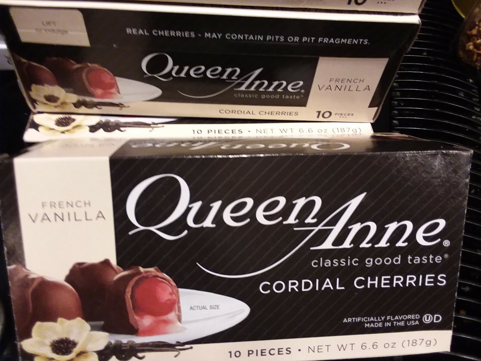 *NEW* (1) Box QUEEN ANNE CORDIAL CHERRIES, FRENCH VANILLA 10 Count Nov 20 2020