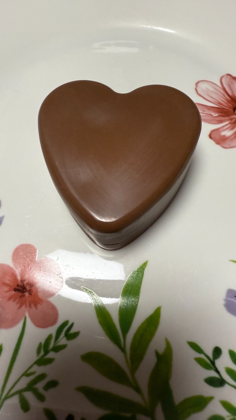 Handmade 3D Gift Unique Heart Milk Chocolate Bar Artisan Belgian Callebaut 130g.