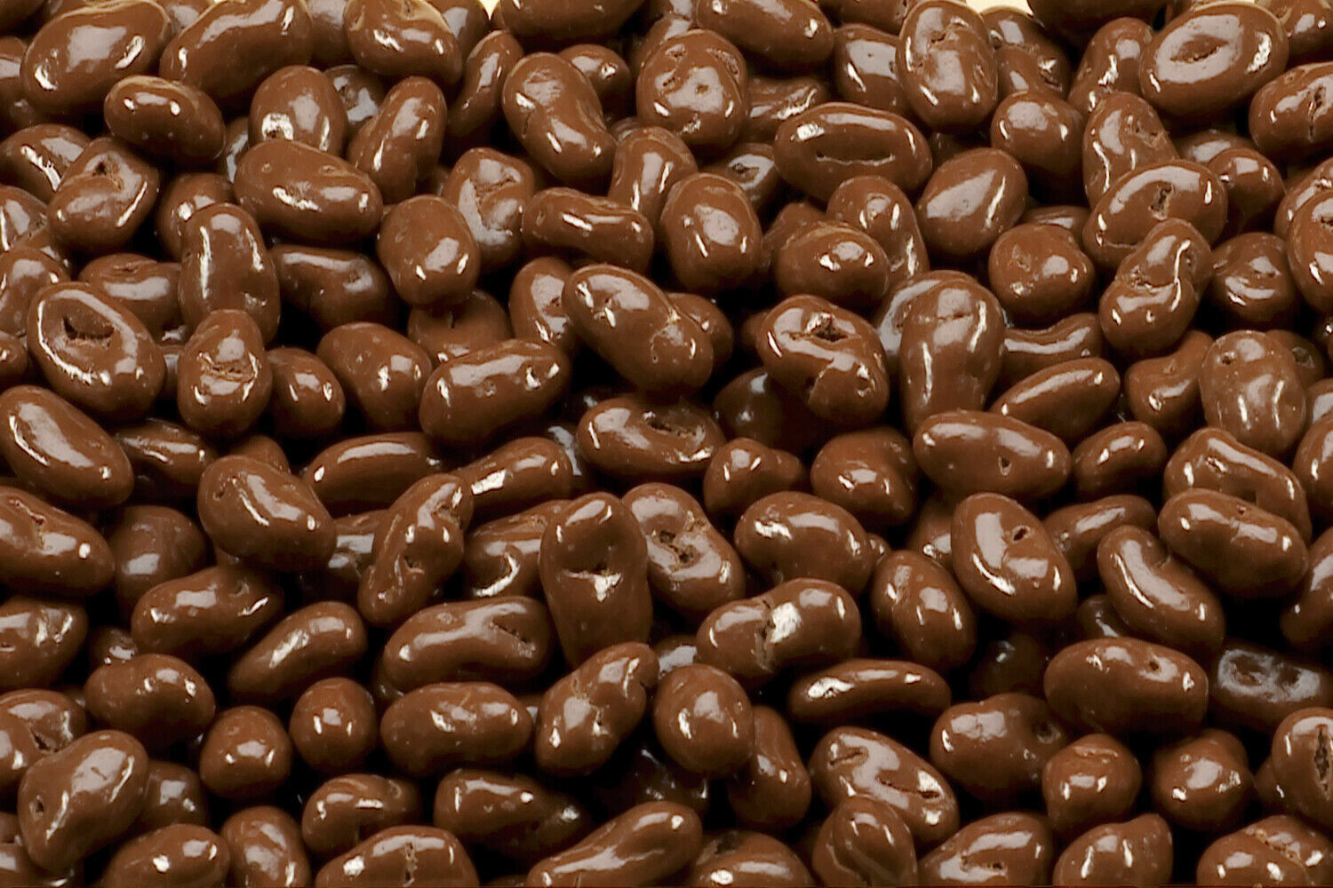 MILK OR DARK CHOCOLATE RAISINETS NESTLE COVER CALIFONIA RAISINS-PICK YOUR FLAVOR