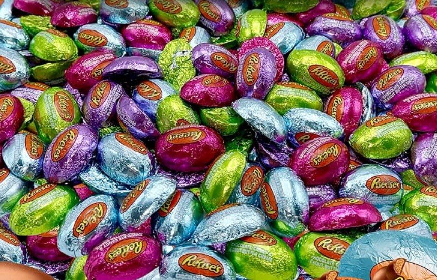 Reese’s Peanut Butter Eggs Mini Milk Chocolate Pastel Easter Bulk 2 LB