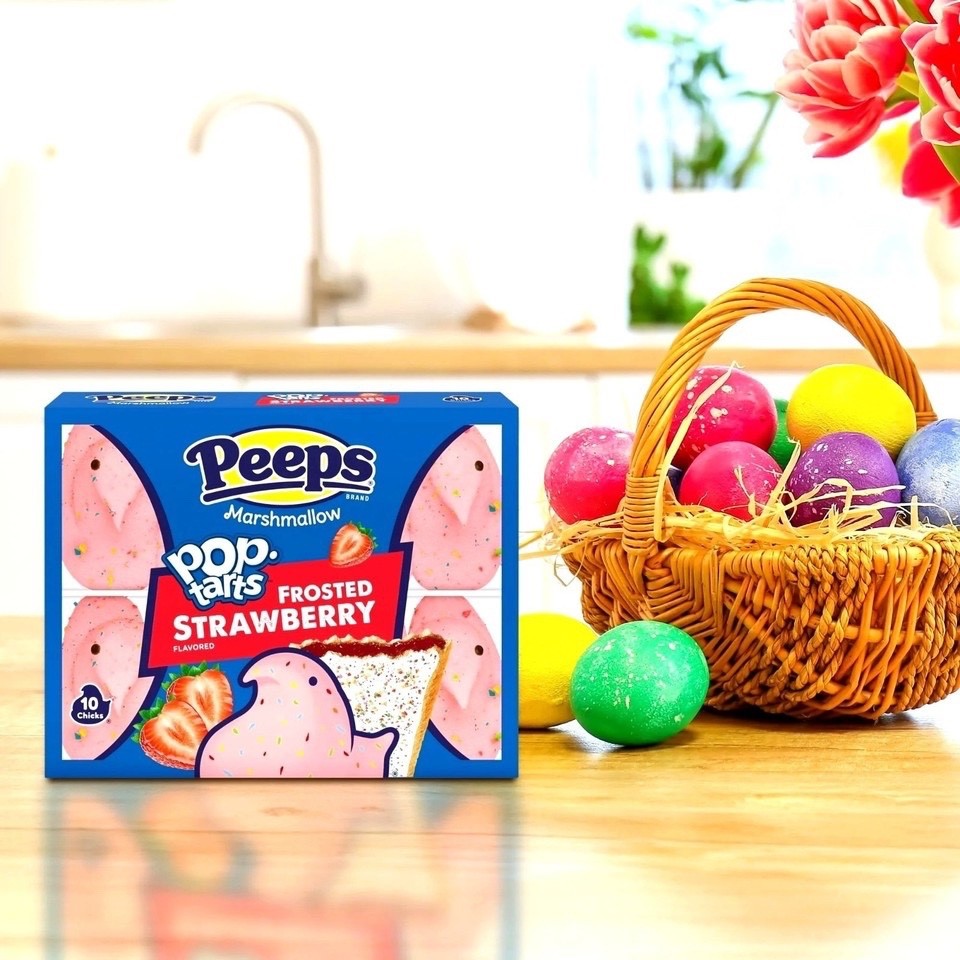 2 PEEPS Pop-Tarts Frosted Strawberry 2 Packs of 10 Chick Easter Candy