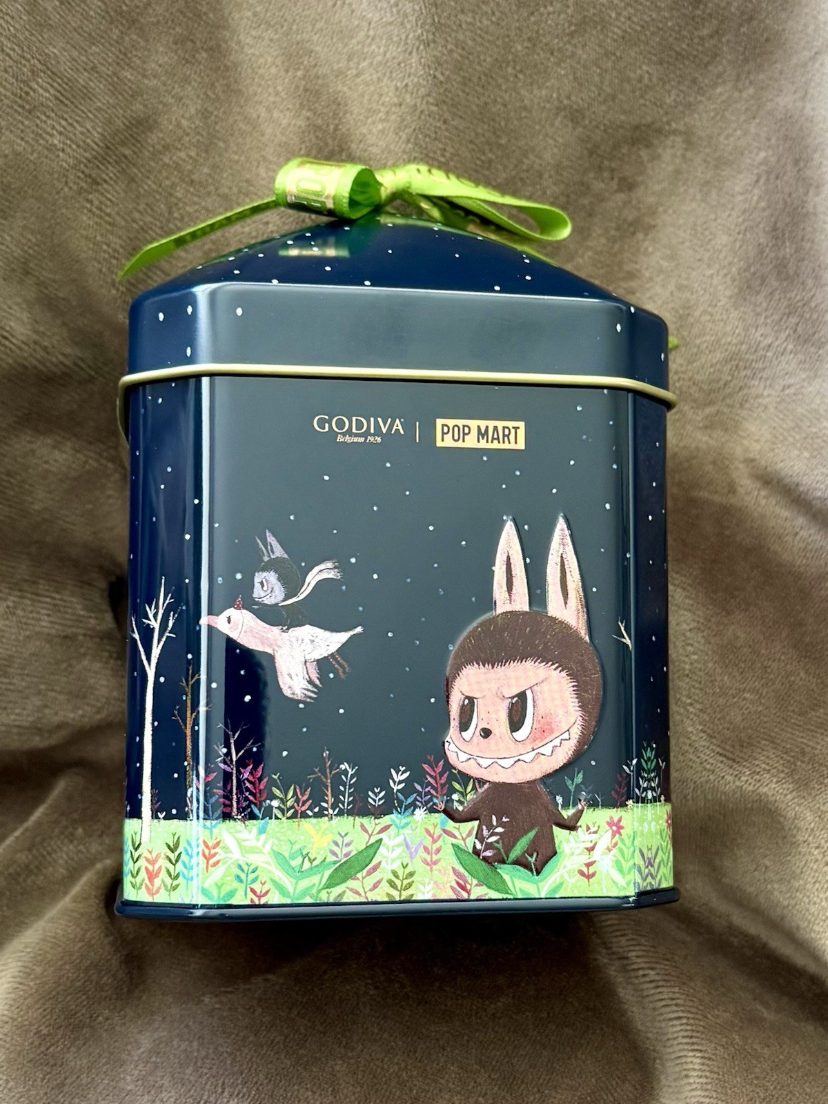 Godiva x Pop Mart Labubu Collab Limited Edition Gift Tin Dark Chocolate New