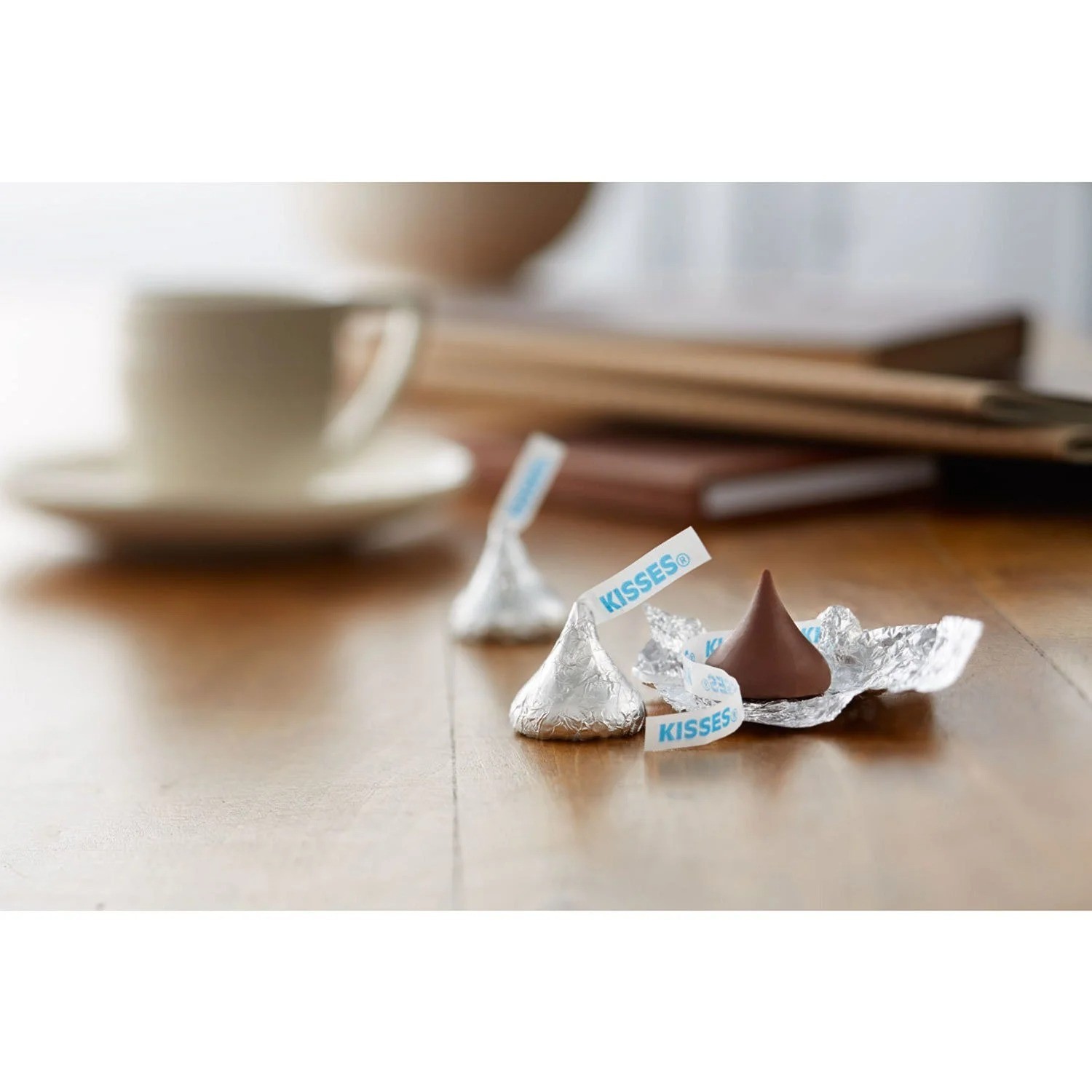 Hershey’s Kisses Milk Chocolate 56 oz. Candy Bulk Bag Candies (330 Pieces)