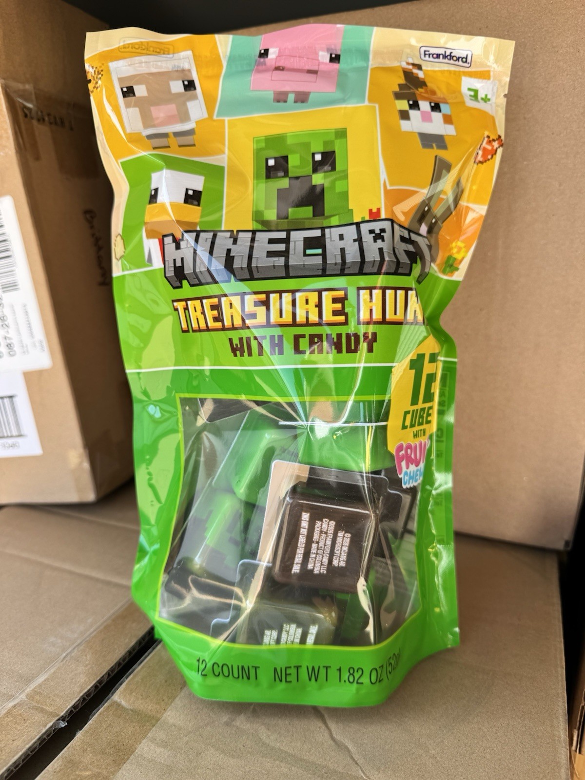Frankford Minecraft Treasure Hunt Fruit Chews Cubes 12 Pack Candy, Fruit Flavor