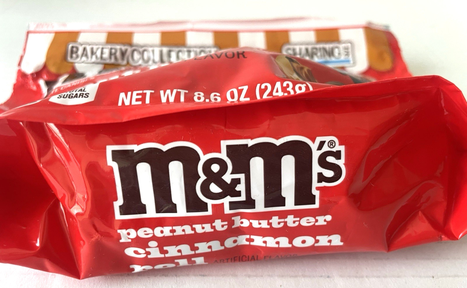 🔥 New Limited BAKERY COLLECTION M&Ms PEANUT BUTTER CINNAMON ROLL Bag 8.6oz